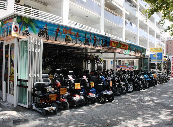 Drac Beach Rent Plaça d’Europa
